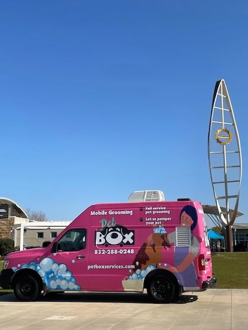 Pet box mobile shop grooming